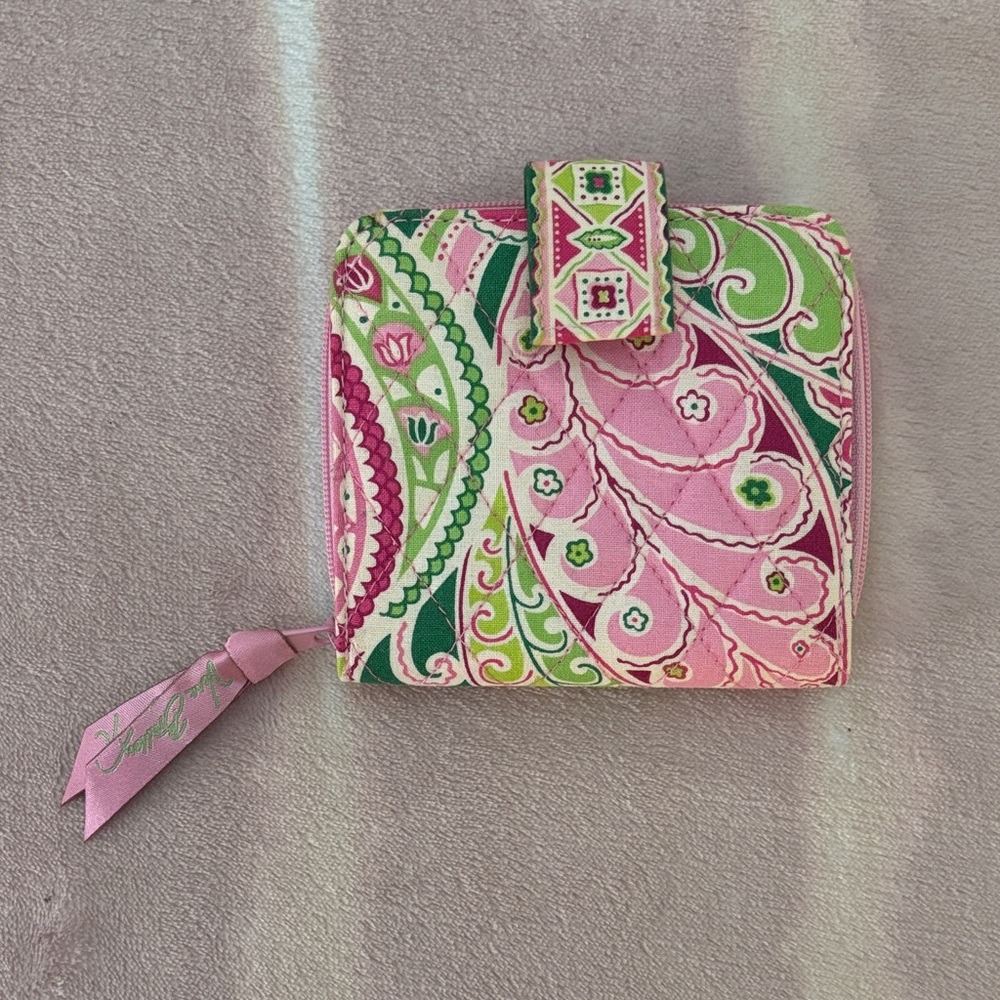 Vera Bradley Cotton Quilted Wallet NWOT